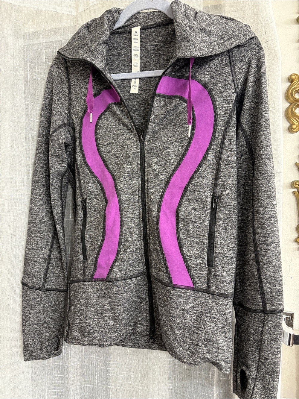 lululemon athletica Gray and Purple Heather Zip Hoodie Size 4.